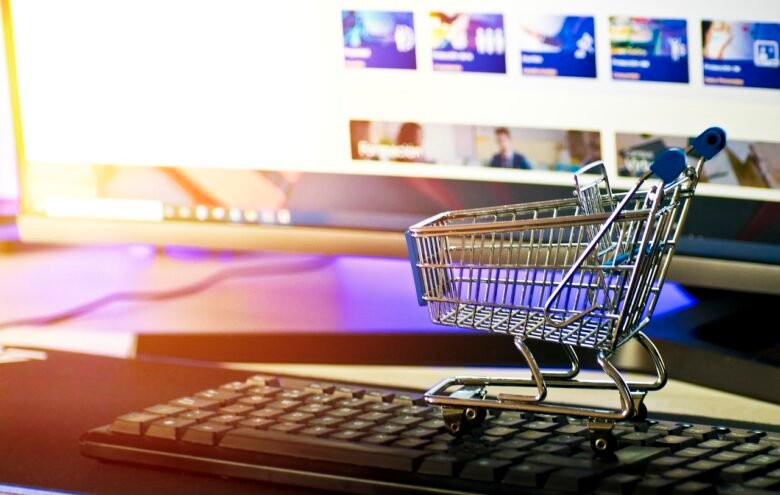 online, e-commerce, shopping, The Strategic E-commerce Merchandising Advantage