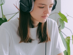 Teen Freelancing Guide: Make Money Online with Your Skills!