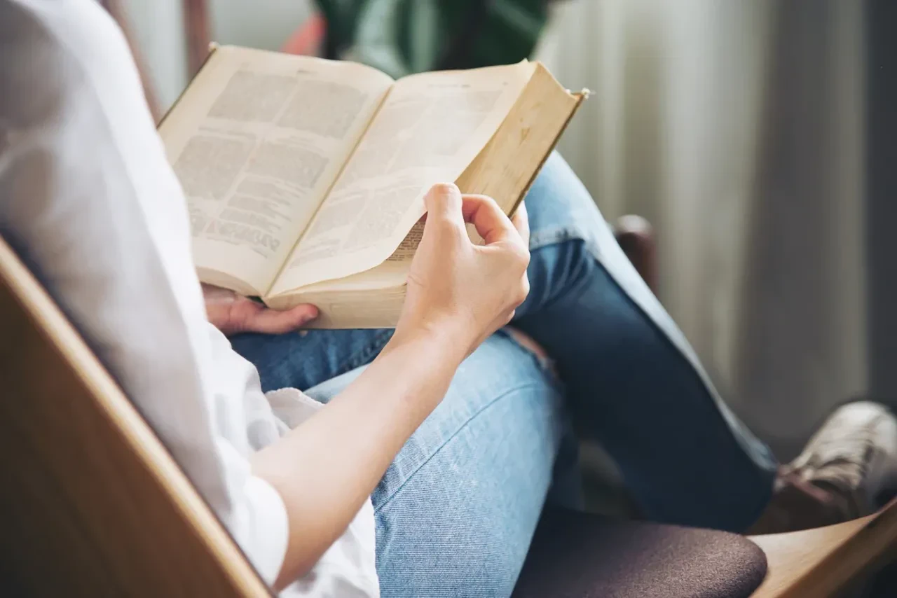 Can Reading Make You Happier?