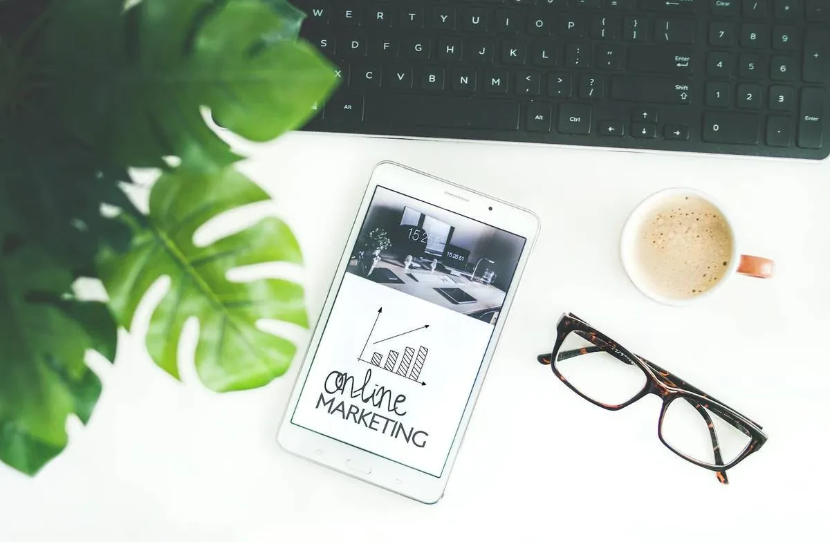 Brown Framed Eyeglasses, Digital Marketing Agency IN USA