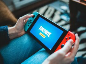 black and red nintendo switch